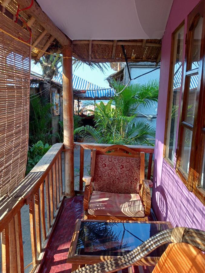 Namaste Huts