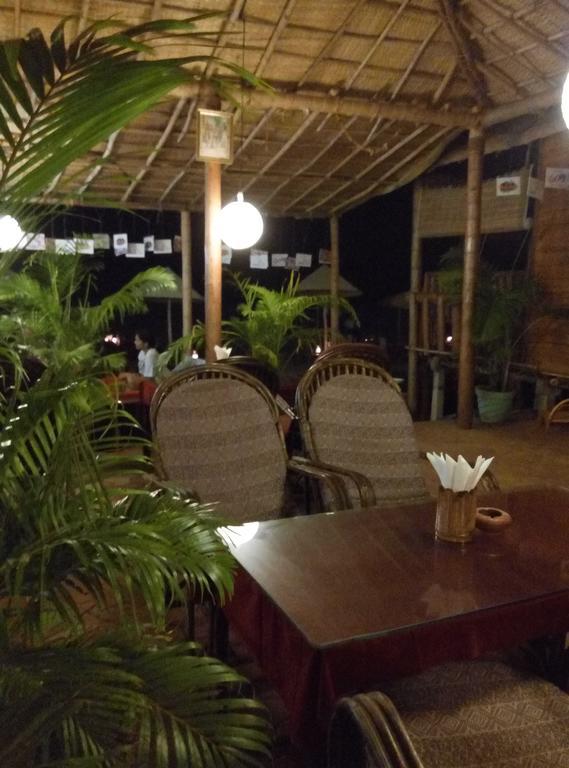Luxury tent Namaste Huts *